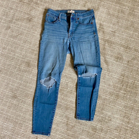 Madewell High-Rise Skinny Jeans - Picture 3 of 9